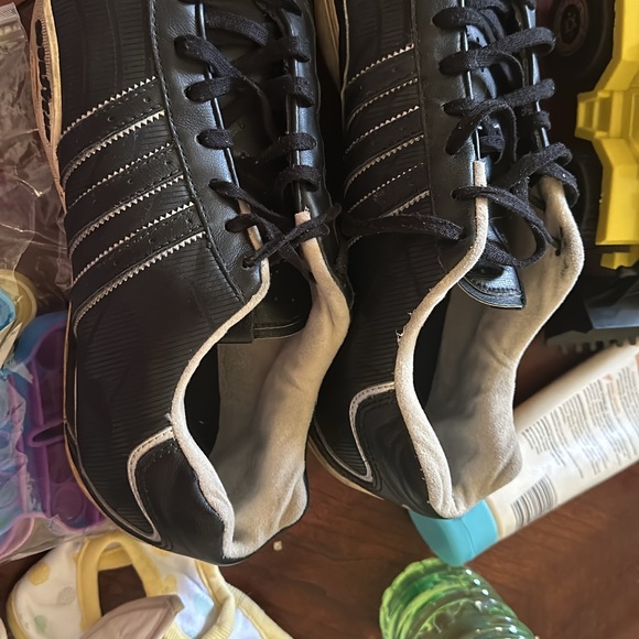 Adidas soccer indoor shoes - Picture 4 of 10
